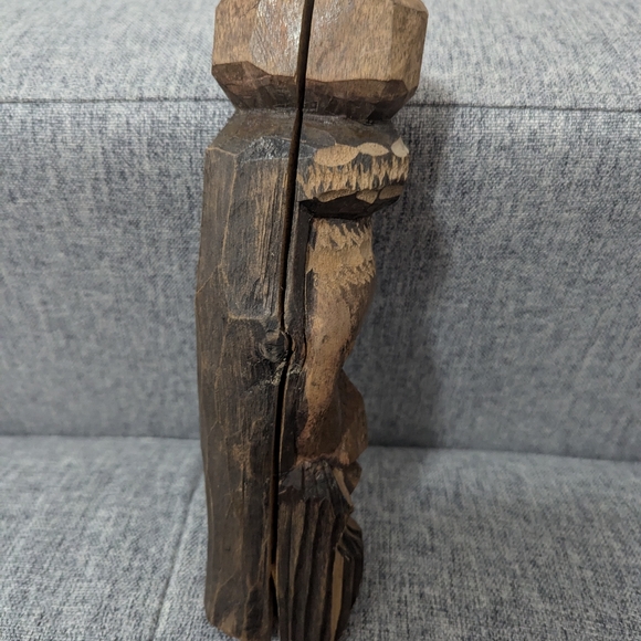 Hand carved Tiki head from Jamaica. 8 inches. Jamaica carved in top. GUC. - Picture 2 of 6